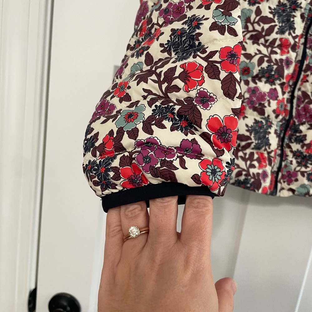 Tory Burch Printed Packable Down Winter Coat Flor… - image 3